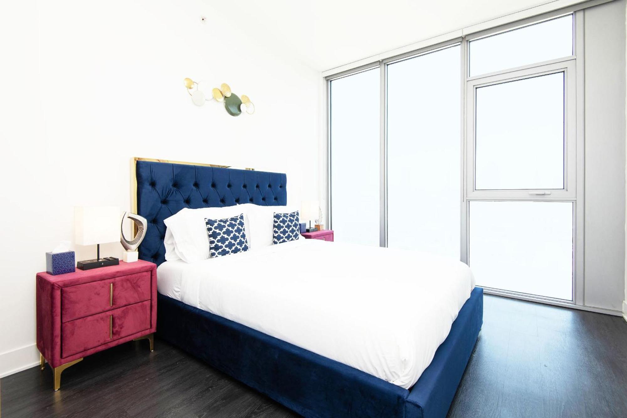 Sky-Rise Apartments Los Angeles Luaran gambar