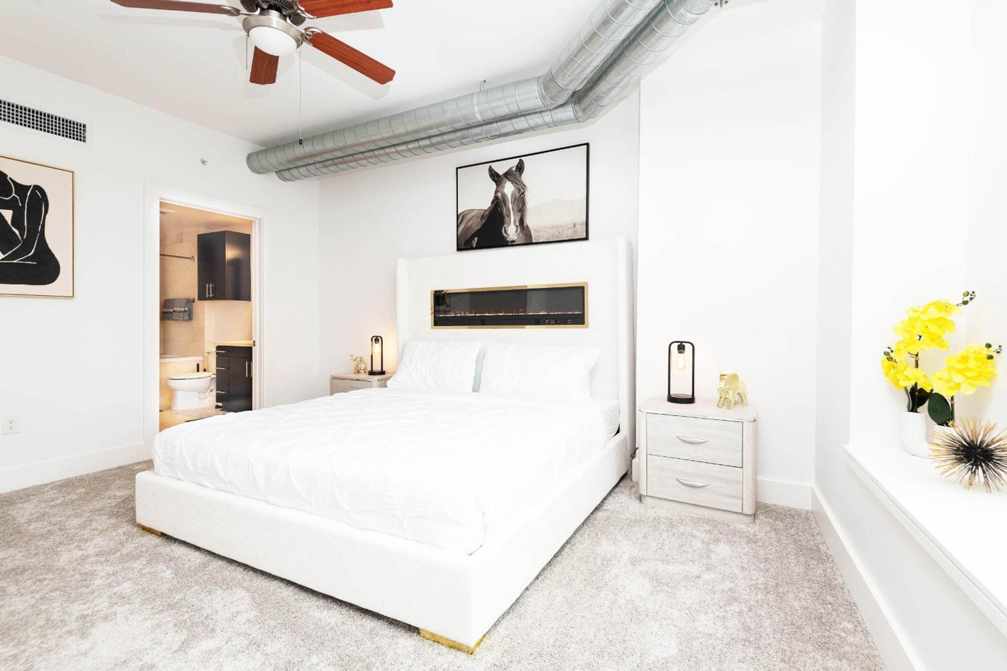 Sky-Rise Apartments Los Angeles Luaran gambar